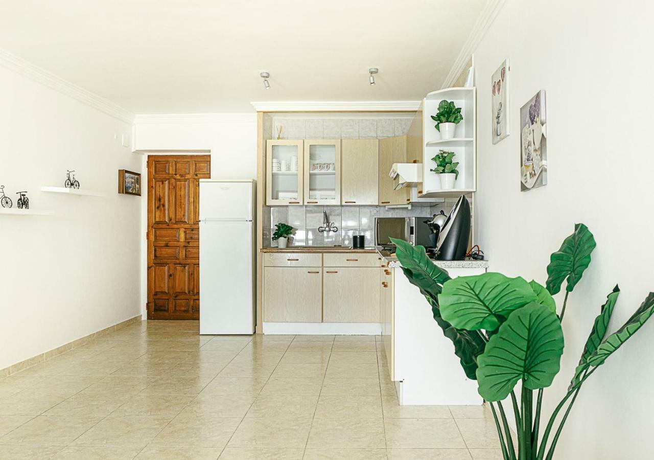 Karina D-Luxe Apartment Empuriabrava Luaran gambar